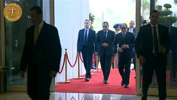 وصول الرئيس عبدالفتاح