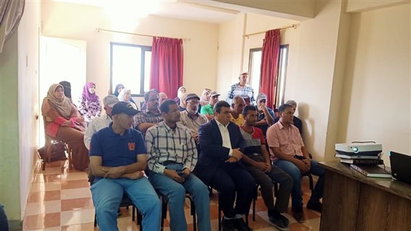 جانب من الندوه 