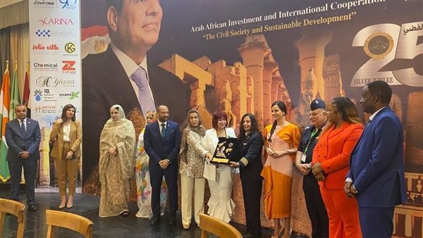 جانب من المؤتمر 