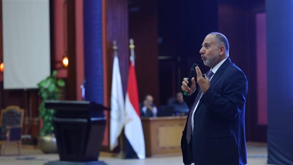  الدكتور محمد المهدي