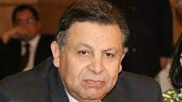 الدكتور أحمد سامح