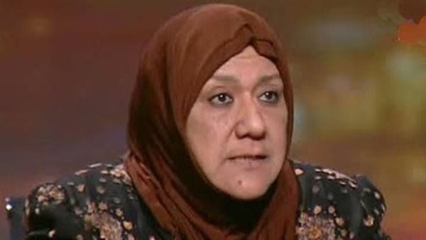 الكاتبة صافي ناز