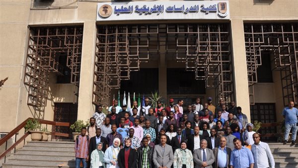 جامعة القاهرة