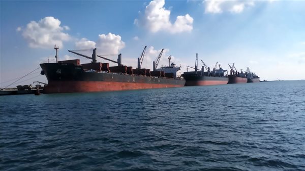 الرصيف الجديد بميناء