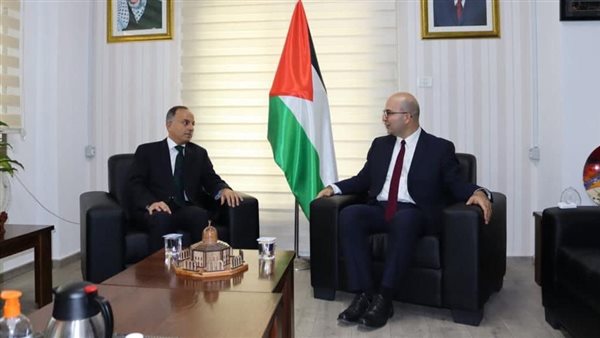 جانب من اللقاء