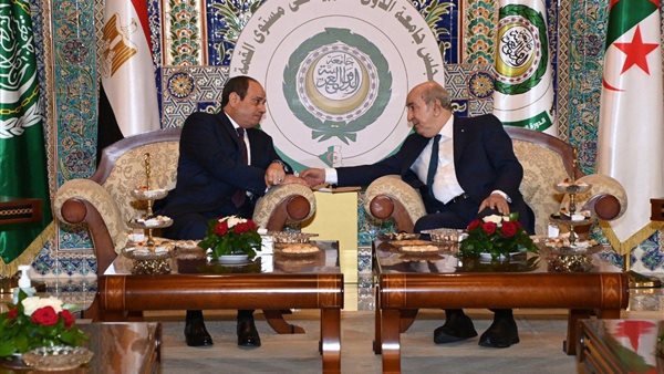 الرئيس الجزائري عبد