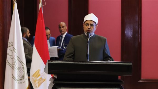 الدكتور سلامة داود