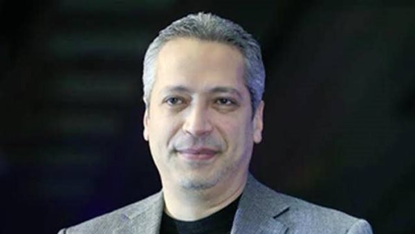 الاعلامي تامر أمين