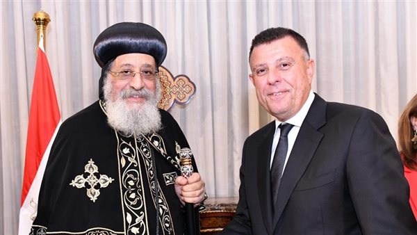 رئيس جامعة عين شمس