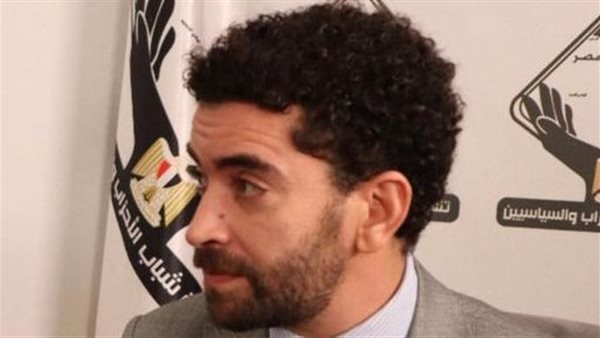  محمد عبد العزيز