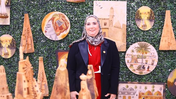 نيفين القباج وزيرة