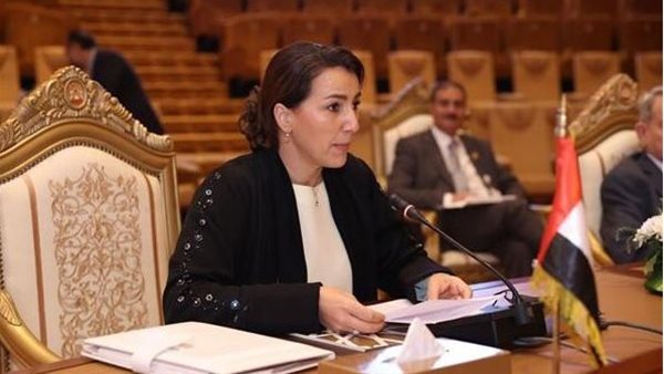 وزيرة التغير المناخي