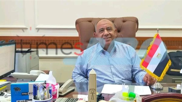 د. أحمد جلال عميد