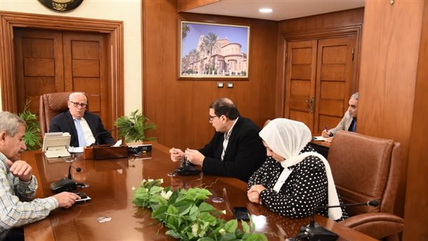 محافظ بورسعيد يتابع