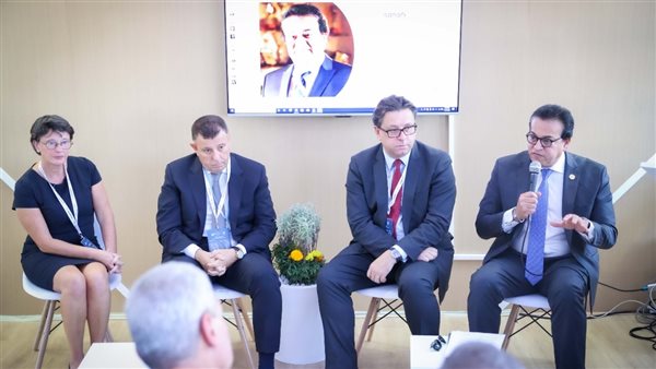 جانب من اللقاء 