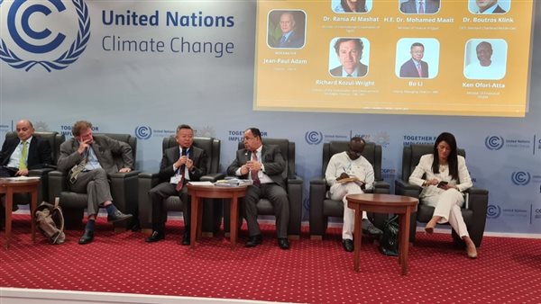 جانب من اللقاء 