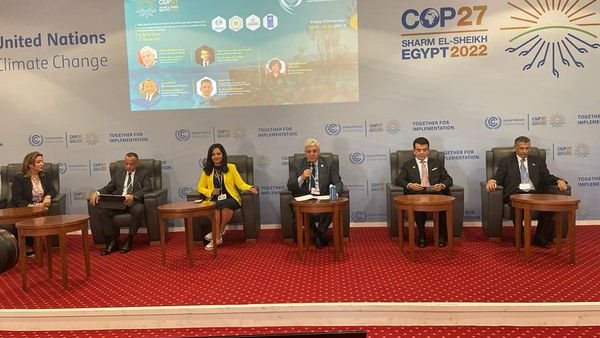 جانب من الحدث