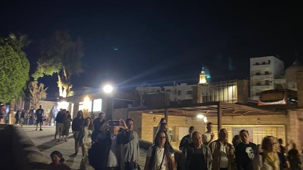 السياحة في معبد الأقصر