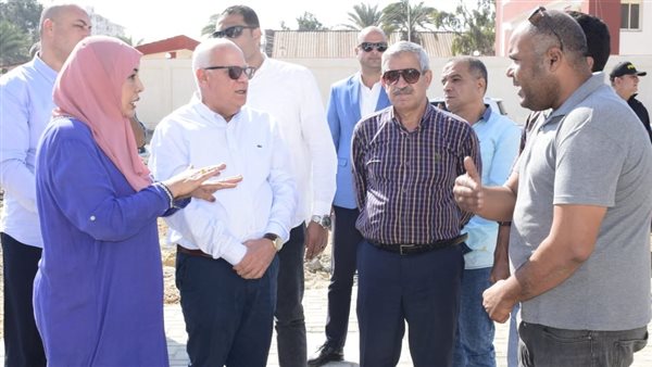 محافظ بورسعيد خلال