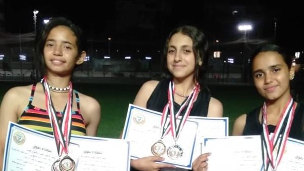 الطلاب الفائزين 