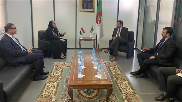 جانب من اللقاء