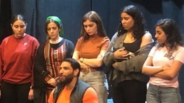 مسرحية في حتة تانية