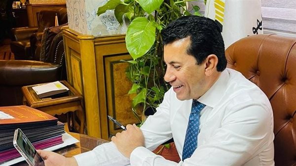 أشرف صبحي وزير الشباب