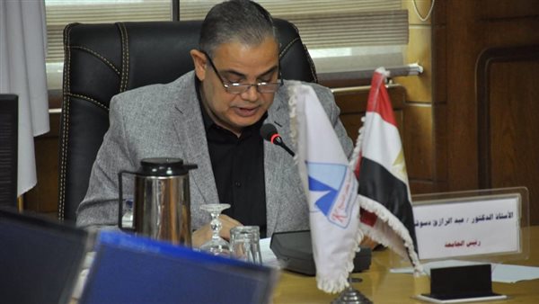 رئيس جامعة كفر الشيخ