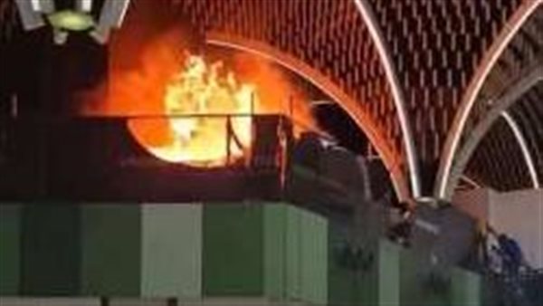 جانب من الحريق 