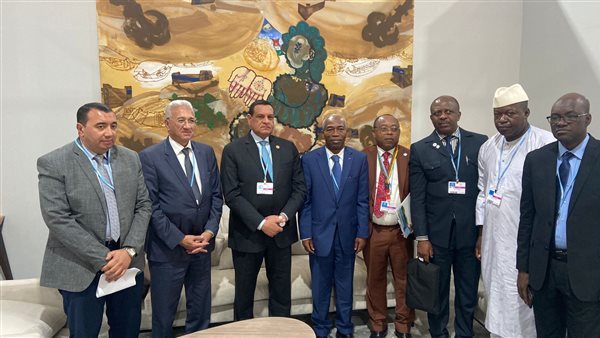 جانب من اللقاء