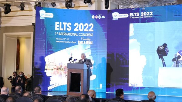 د. ايمن عاشور وزير