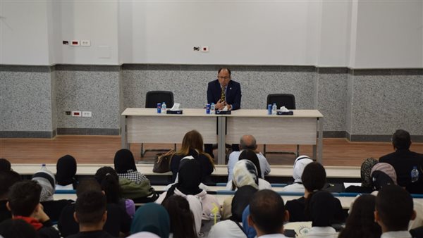 جانب من اللقاء 