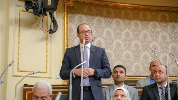  الدكتور خالد بدوي