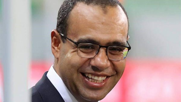 الدكتور عادل كُريّم