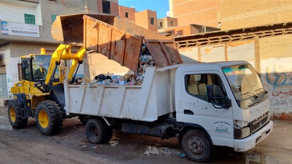 رفع تجمعات مياه الأمطار