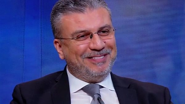  الإعلامي عمرو الليثي