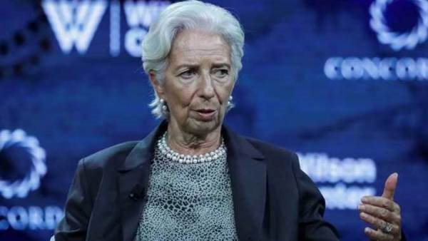 كرستين لاغارد