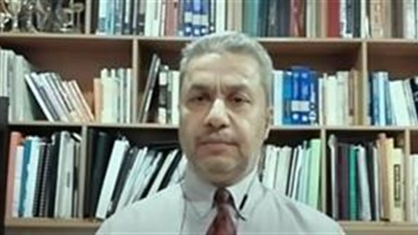 الدكتور عبداللطيف