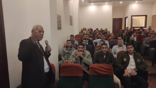 جانب من اللقاء