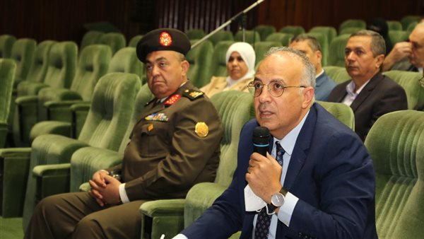 هاني سويلم وزير الري