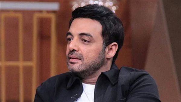 عمرو محمود ياسين