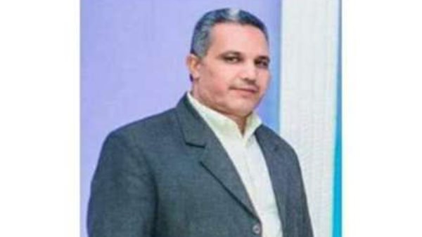 مدير المدرسة المتوفي