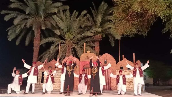 جانب من الاستعراض