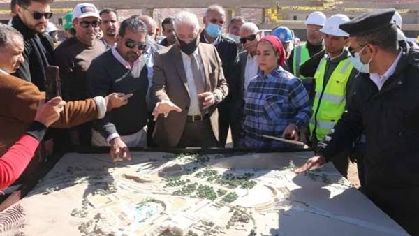 إنشاء 750 وحدة سكنية