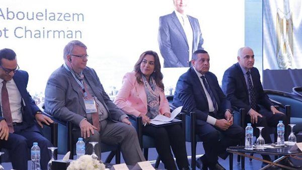 جانب من الحدث