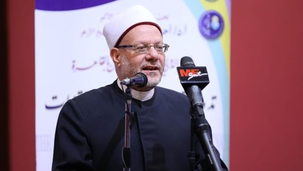 الدكتور شوقي علام