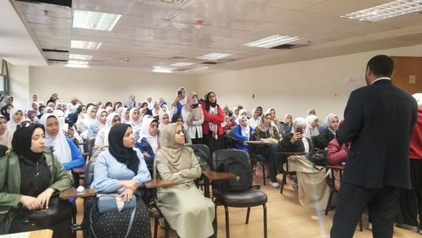 جانب من اللقاء