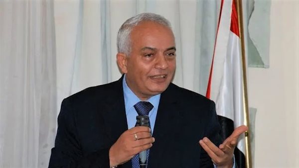 رضا حجازي وزير التعليم