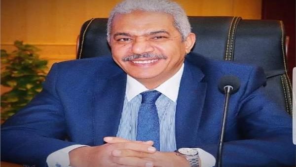  الدكتور محمود صديق