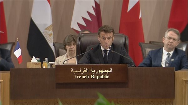  إيمانويل ماكرون